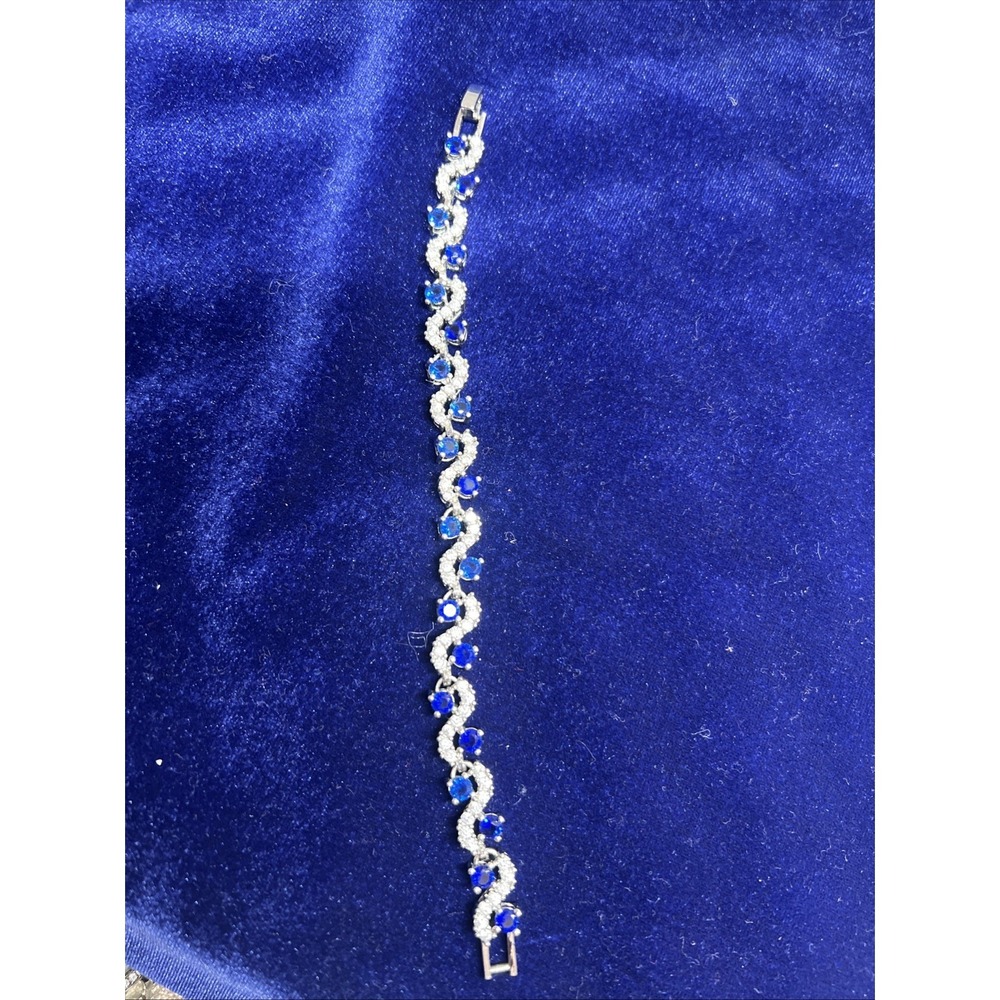 Tennis‎ Bracelet Blue Clear Crystal Cubic Zirconia Silver Tone 6.5" - Picture 3 of 12